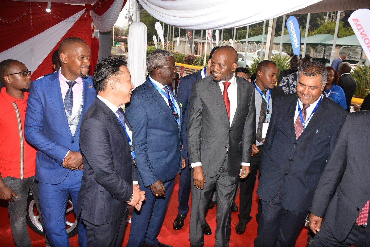 IsaacKalua's tweet image. Locally Produced goods a sure ticket for a million jobs per year. Read kaluagreen.com/?p=3825 #FromPlanToAction @HonMosesKuriaa @MinistryofIT @StateHouseKenya @KenyaGovernors @GreensEFA @GTAPKenya @Sdg13Un #Kenya