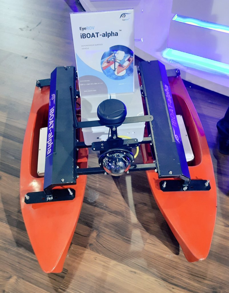AdithyaKM_'s tweet image. @EyeROVTech iBOAT-Alpha ASV, TUNA ROV and VAJRA AUV at #DefExpo2022