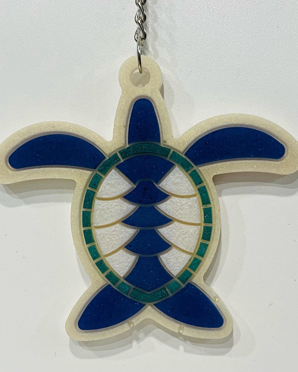Rachi_Ann's tweet photo. Sea Turtle keychains available on https://t.co/JsZWGqRwoH #seaturtles #keychain #shopetsy #backpackcharms https://t.co/19QcP3Mnq7