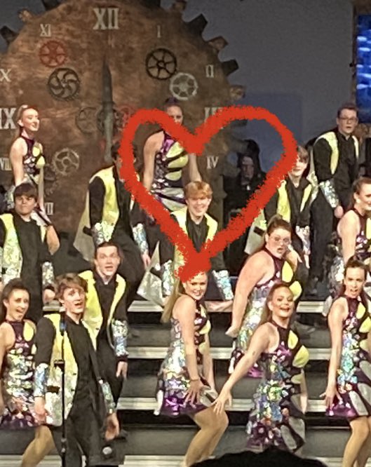 ShowChoirCrush's tweet image. “Link me up w this ginger from Chesterton IN RIGHT NOW!!!”