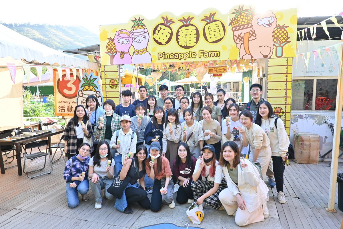 cityu_vms's tweet photo. Thank you all for joining our first #buddyprogramme this year! Hope you all had fun with the #alpaca, #goat and #rabbits and learnt more about them at the farm!🦙🐐🐇❤️

#cityuvms #cityubvm https://t.co/o7iuBGtAA0