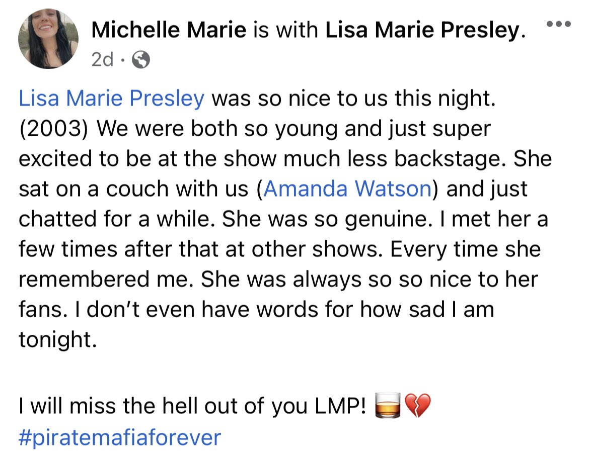 MicheleMarieMM's tweet photo. Shocked and my heart is shattered. 💔 #LisaMariePresley @LisaPresley I just can not believe it. https://t.co/yuhpCMTRCX