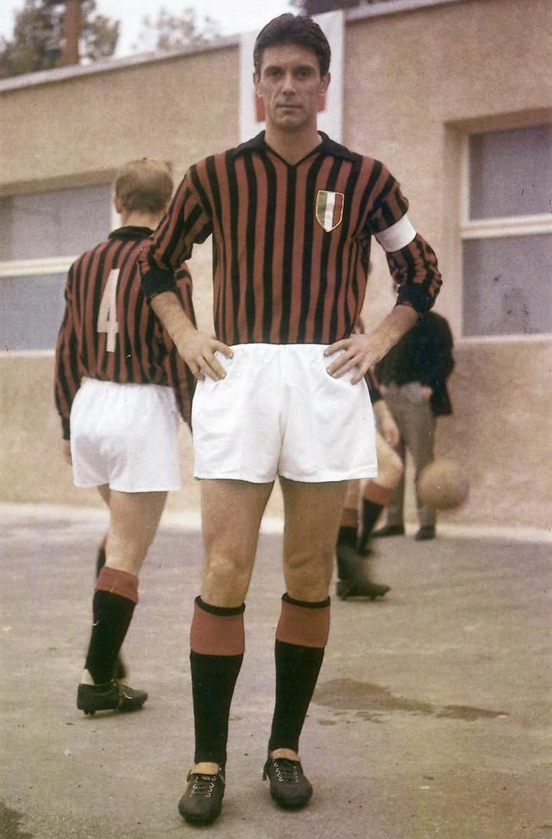 🇮🇹 Cesare 𝗠𝗔𝗟𝗗𝗜𝗡𝗜
📍 Trieste, 5/2/1932
🙏🏻 Milan, 3/4/2016
🏟 Defensa/Libero 🌍 <a href="/Azzurri/">Nazionale Italiana ⭐️⭐️⭐️⭐️</a> (14)
👕 <a href="/TriestinaCalcio/">US Triestina Calcio</a> <a href="/acmilan/">AC Milan</a> <a href="/TorinoFC_1906/">Torino Football Club</a> 
Leyenda del Milan y padre del no menos mítico Paolo, ganó la Copa de Europa 62/63, la 1a de los rossoneri. Jugó el Mundial 1962. #ITA