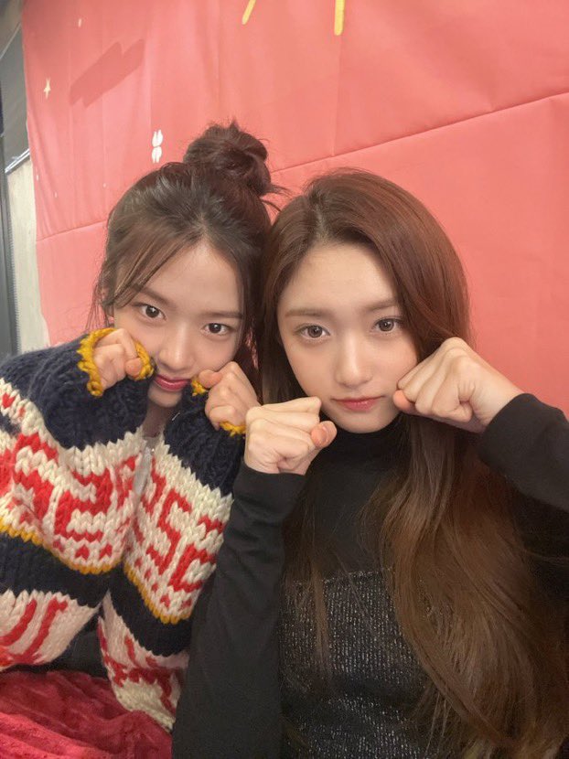reikkomia's tweet photo. Is it just me, or was Leeseo EXTRA pretty today??? https://t.co/VU71H5G84M