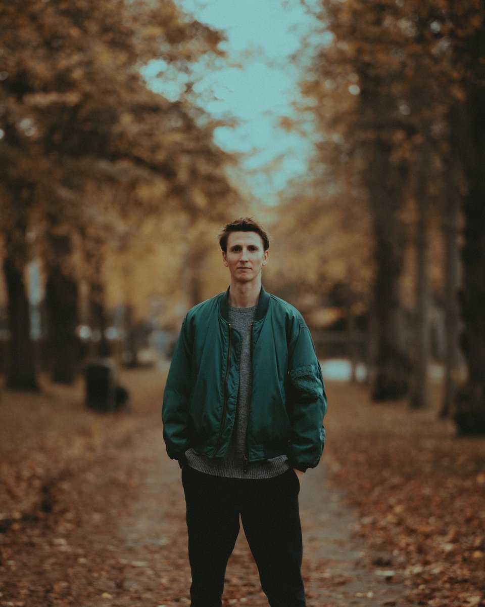 TheoYoungMusic's tweet image. New music, new photos.

#prog #headshots #prophoto