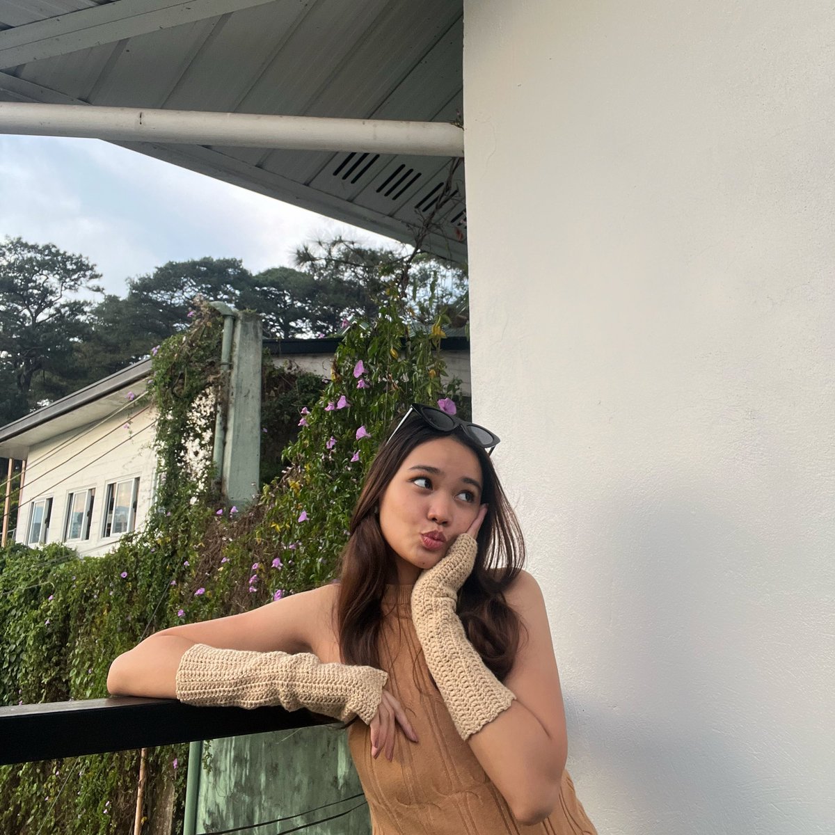 kayconcep's tweet photo. 4 pics 1 gurl 🦋 https://t.co/1hlf40J0JN