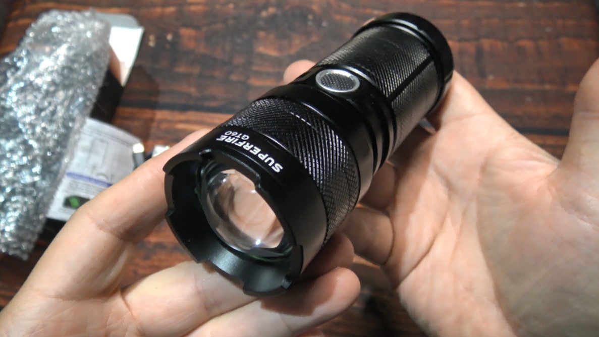 CharlesBridgTec's tweet photo. Here is the latest from SuperFire with their GT60 flashlight kit. This sporting the P90 LED with zoom ability. The tail end has a built-in flood light. Very good runtimes. USB Type C charging system. Enjoy...

#SUPERFIRE #GT60 #FlashlightReviews 

https://t.co/5ivqtGF2qM https://t.co/9Dmgi43FXB