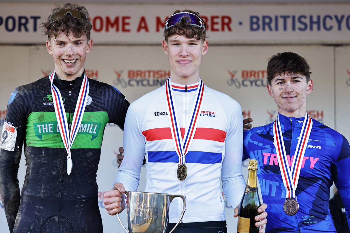 TrinityRacing_'s tweet photo. A very impressive 3rd place this morning for Jacob Bush at the @BritishCycling Junior Cyclo Cross National Championships 👏
#TRINITY #iamspecialized #challengetires #sram #funisfast #wahooligan #zippspeedweaponry
📷 @swpix_cycling https://t.co/eSsKWdEBEs