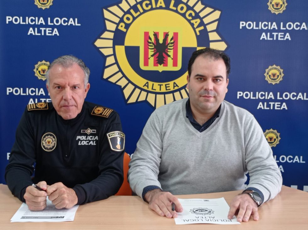 #MBConfidencial 🔴 / La Policía Local de Altea ha renovado sus equipos de telecomunicaciones gracias la subvención recibida por parte de la Generalitat de 20.131’19€ El Ayuntamiento de Altea, a través de la Concejalía de Seguridad, ha sido la que ha conseguido el mayor importe
