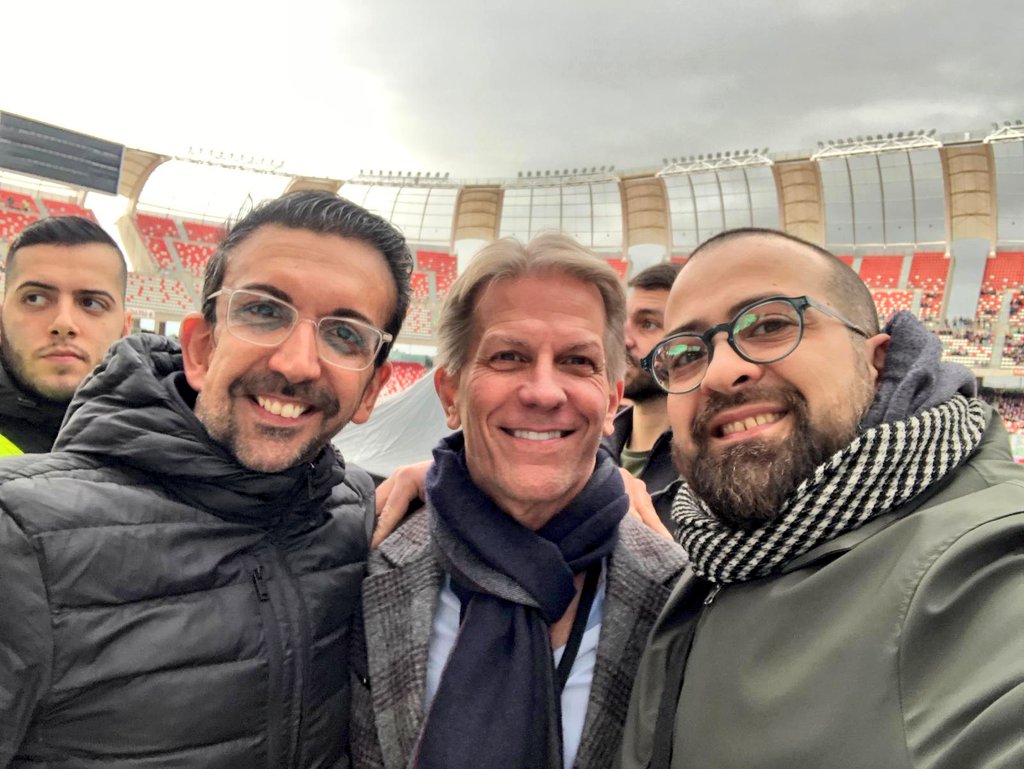 PizzaMarios's tweet photo. Thank you very much president for your availability. #BariParma #SerieBKT @1913parmacalcio https://t.co/q2GhHtOkpm