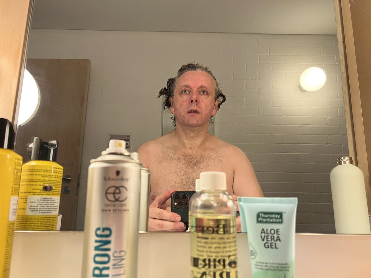 michael sheen 💙 tweet media