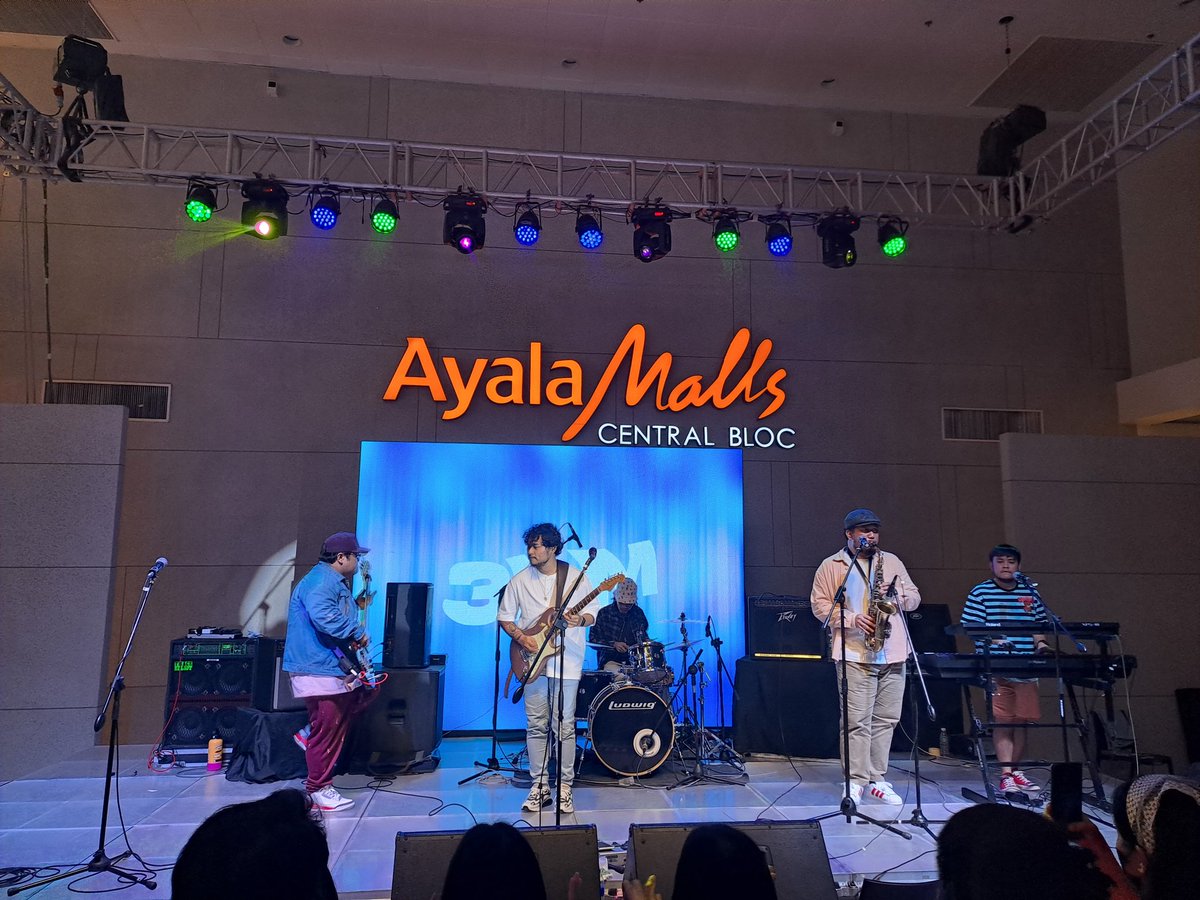 Sixth performer is <a href="/ThreeLeggedMen/">Three Legged Men</a>!