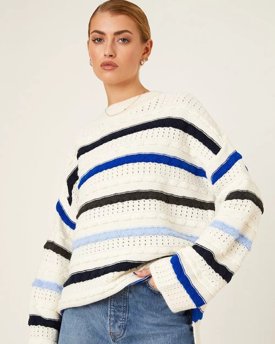 Comfy and fabulous? Yes, please 🤩✨

Which colour is your fave?👇

dorothyperkins.app.link/Le2j23VKywb 🛍 ✨

#DPLoves #dorothyperkins #winterjumper #stripeknit #cosyknit #ootd #winterout2022