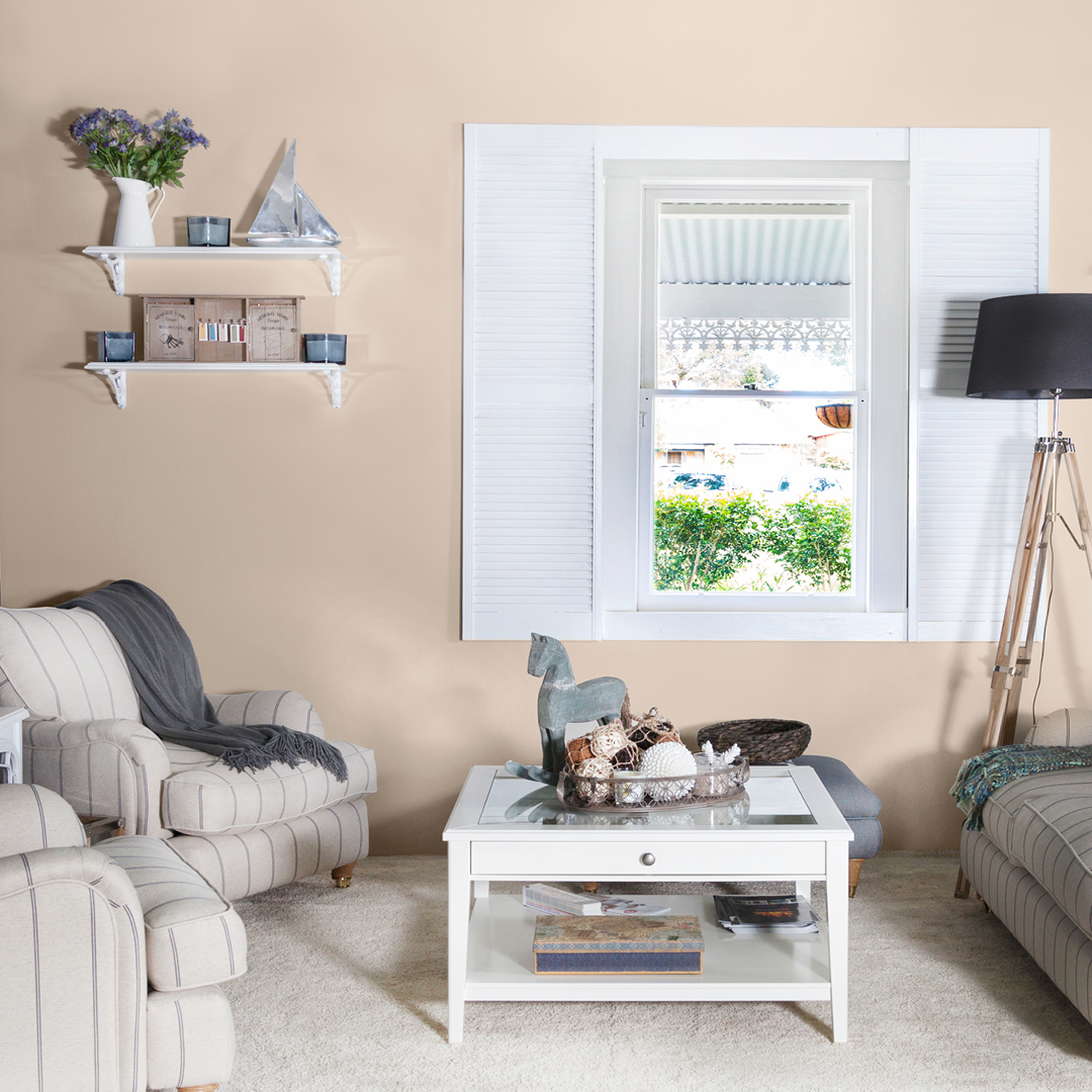 Featured as January's Under the Spotlight shade, Salter Stone provides a setting that complements your furniture and the unique features of your house.

Read all about how to incorporate Salter Stone into your home here: ow.ly/iEWn50MpZRW