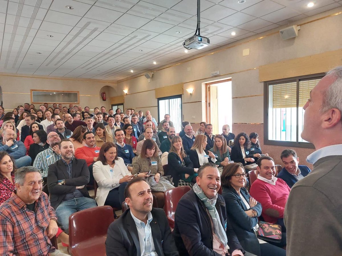 Maristas Málaga tweet media