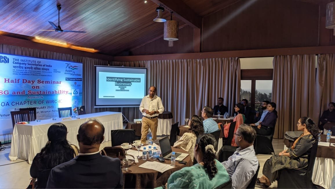 cssagim's tweet photo. Thank you, @icsi_cs Goa, for hosting a seminar on #ESG and #Sustainability.
@GIM_Sanquelim PGDM Chairperson Prof. @iammanasmayur led a session on Identifying Sustainable Business. #CSSAGIM Chairperson Prof. @ajmerkidivya shared her view on sustainability.
@ASSOCHAM4India https://t.co/lYoFImVzV2