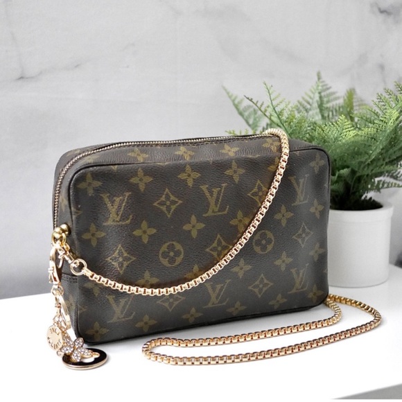 kpins65's tweet photo. So good I had to share! Check out all the items I'm loving on @Poshmarkapp #poshmark #fashion #style #shopmycloset #michaelmichaelkors #signature: https://t.co/vs30iqjEKt https://t.co/PbgbeRLiTi