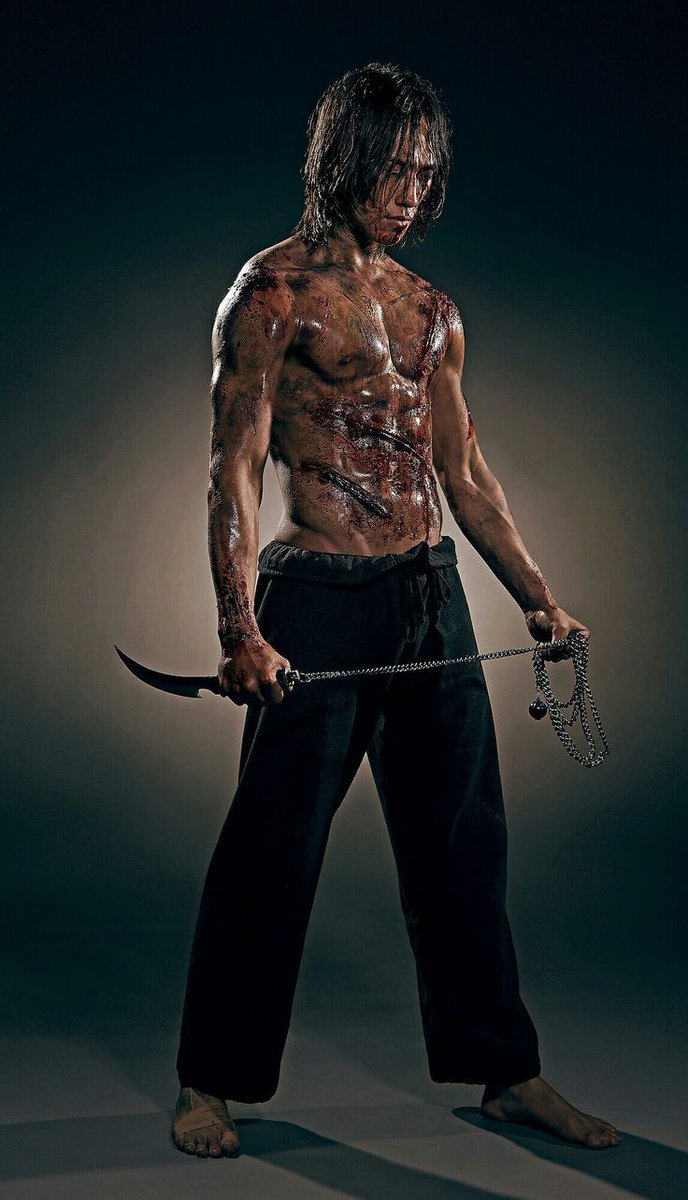 Kuna movie kali zaidi ya hii? 
NINJA ASSASSIN 🔥