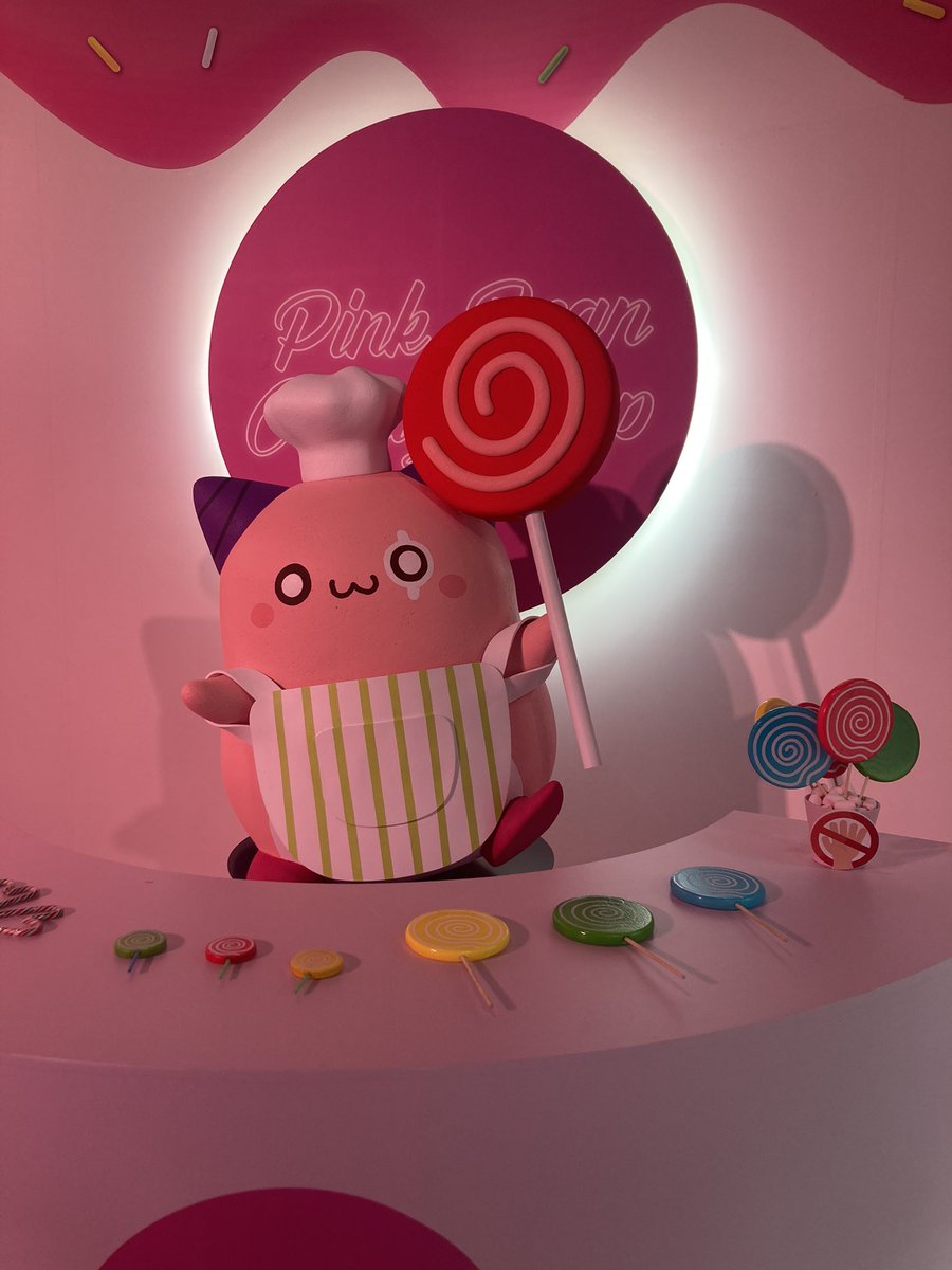 lm002987's tweet image. 剛好在公司附近跑去看一下∩^ω^∩

#Maplestorym