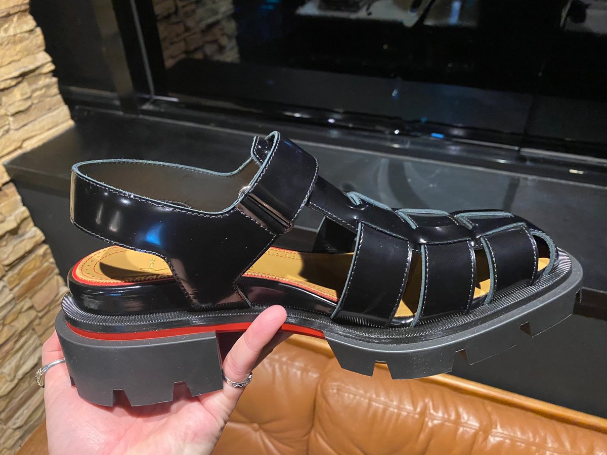 【美品】クリスティアンルブタン⭐︎パンプス⭐︎23cm⭐︎シルバー⭐︎グリッター クリスチャンルブタン シルバーパンプス