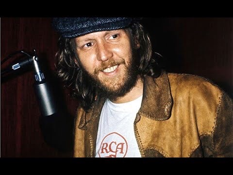 15 January 1994. American singer-songwriter, Harry Nilsson, died (aged 52). He’s regarded as one of the best pop-rock vocalists. His best known hits were the UK and US No.1 hit, Without You, and Everybody’s Talkin’ which featured in the 1969 Hollywood film Midnight Cowboy.