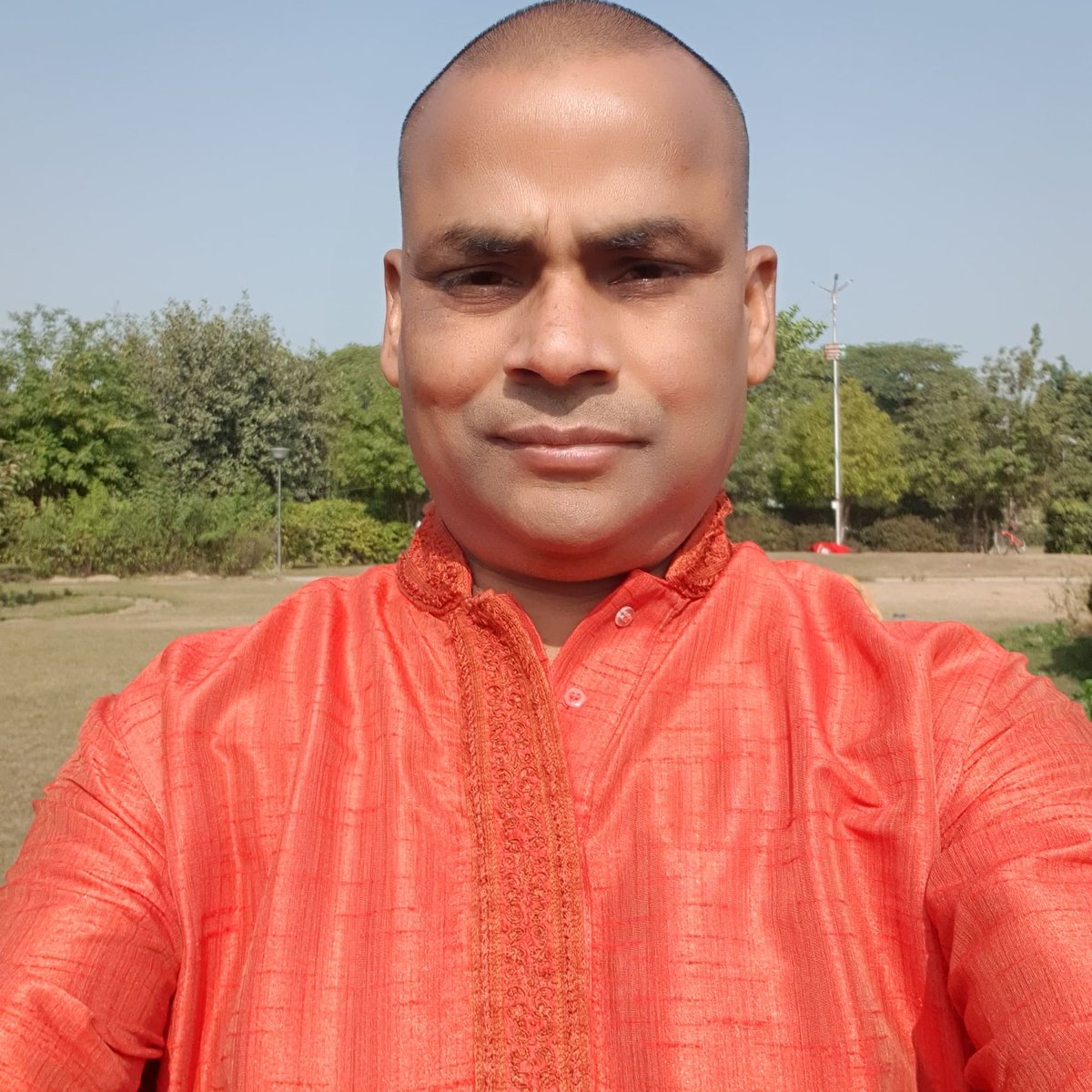 SPRural_Mathura's tweet photo. "When the sun rises, it rises for everyone."

Happy Makar Sankranti 

Friends Enjoy the Sunshine. https://t.co/OGSnwmsSNI