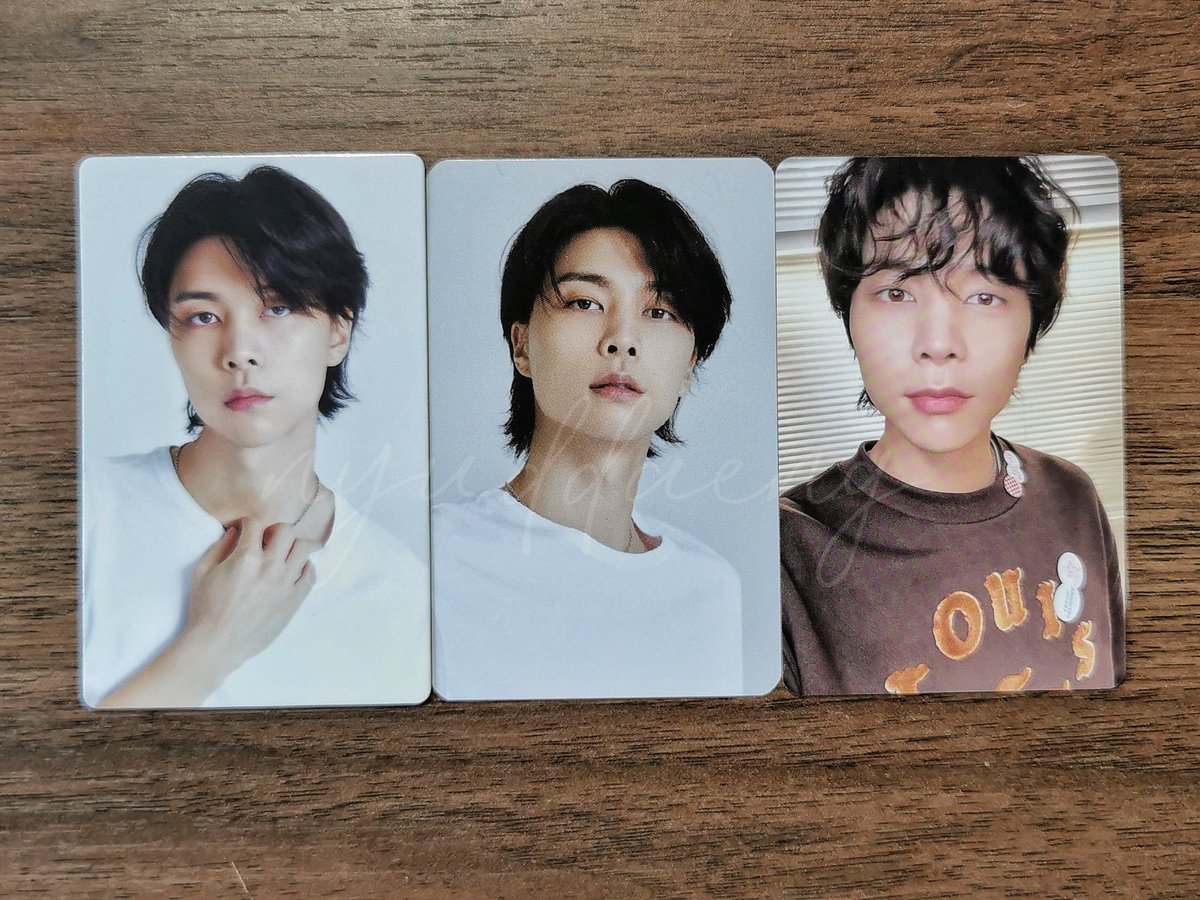nyuddaeng's tweet photo. want to sell // wts

pc season's greetings 2022 johnny

💸 IDR 100k / US$ 7 take all

condi by dm, bisa split pay/full shopee, bisa keep event

📍palembang, indonesia https://t.co/NhN2xpTyw0