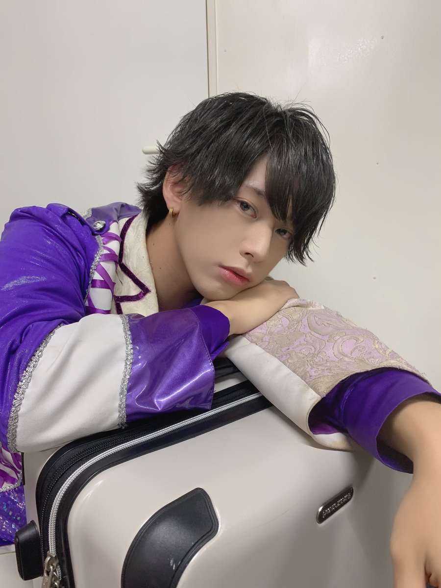 AzOne_Hiroki's tweet photo. 本日のLIVEもありがとう
ございます！！✨

僕のために会いに来てくれて
ありがとう！！

お話しもできてたくさん幸せ！！☺️
みんなも同じ気持ちなら嬉しいな！

明日のLIVEもよろしくねっ！🫶🏻 https://t.co/NtARG5ZK9W