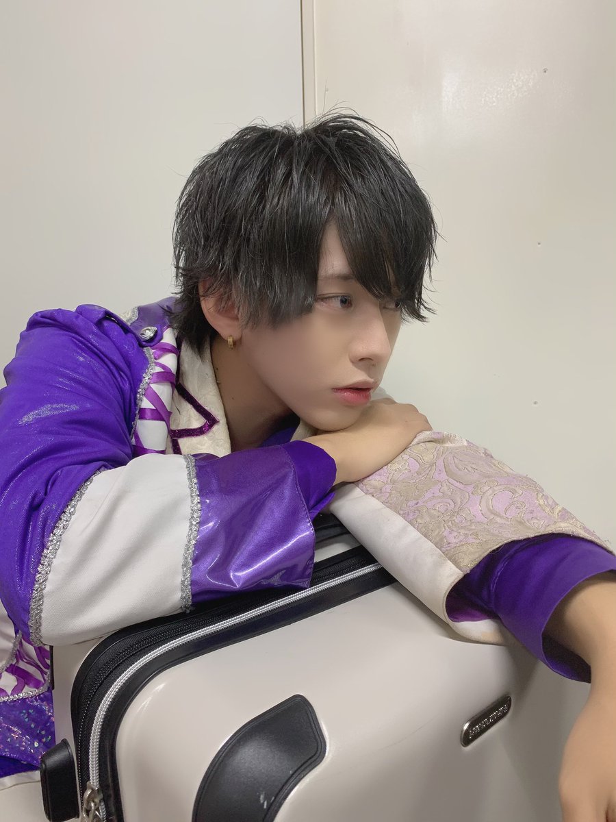 AzOne_Hiroki's tweet photo. 本日のLIVEもありがとう
ございます！！✨

僕のために会いに来てくれて
ありがとう！！

お話しもできてたくさん幸せ！！☺️
みんなも同じ気持ちなら嬉しいな！

明日のLIVEもよろしくねっ！🫶🏻 https://t.co/NtARG5ZK9W