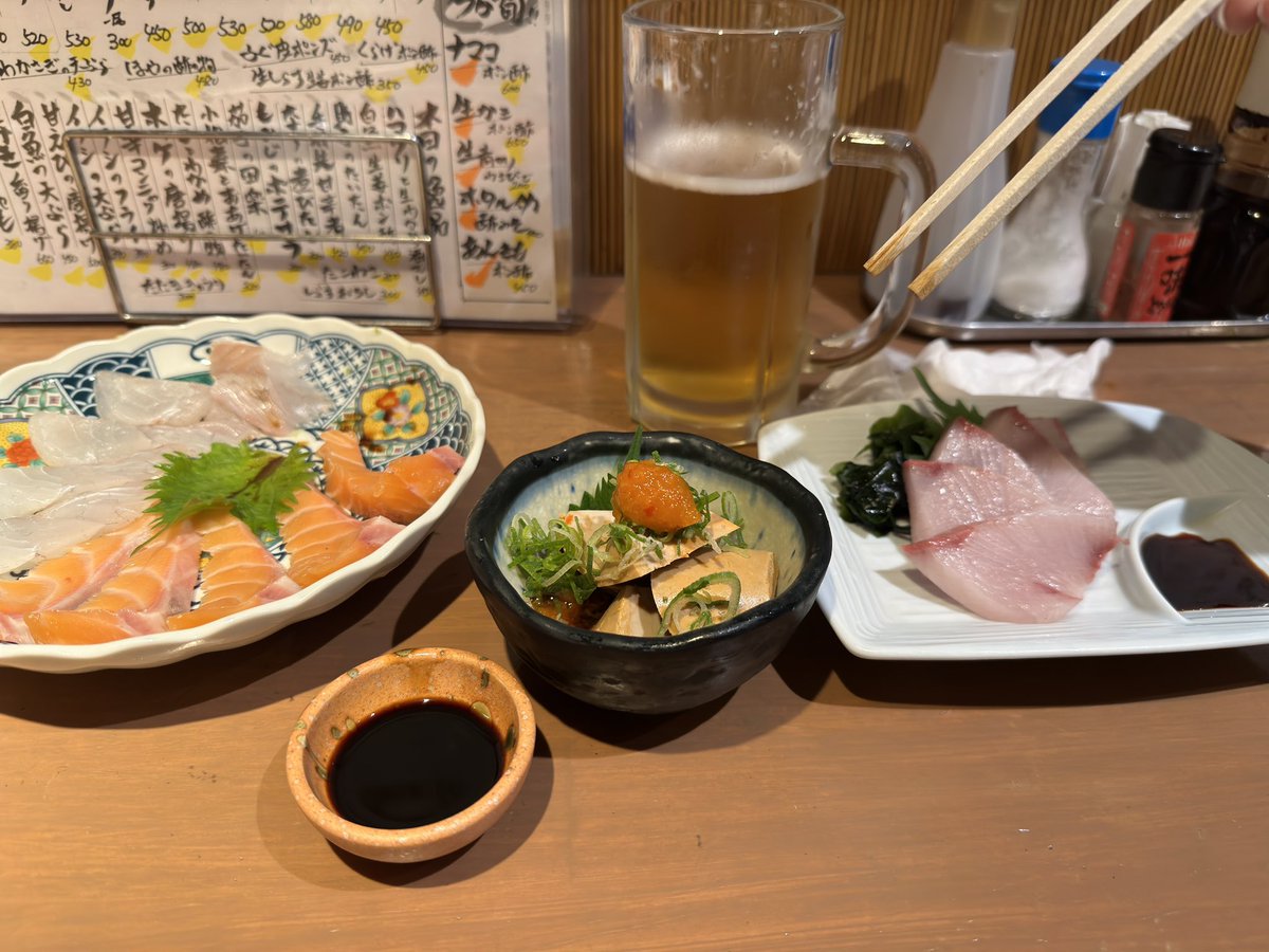 4624_dqx's tweet photo. 日展からの立ち飲み☺️🍻 https://t.co/oHbF5llRMH