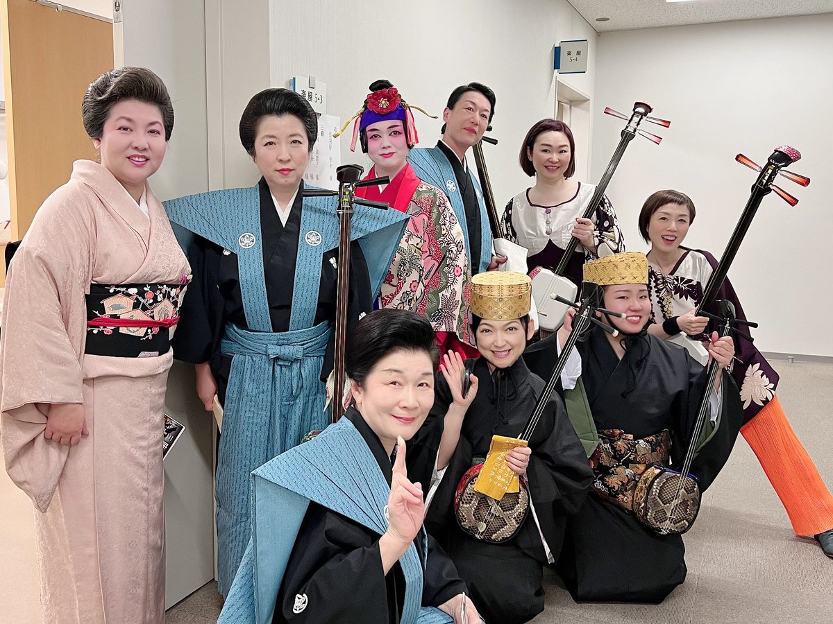 anmitsukumi's tweet photo. おかげさまで大阪公演満員御礼(｡>∀<｡)✨大盛況でした！！みなさまありがとうございました🤗♫

#三味線三昧 https://t.co/VyMd6lMW6Y