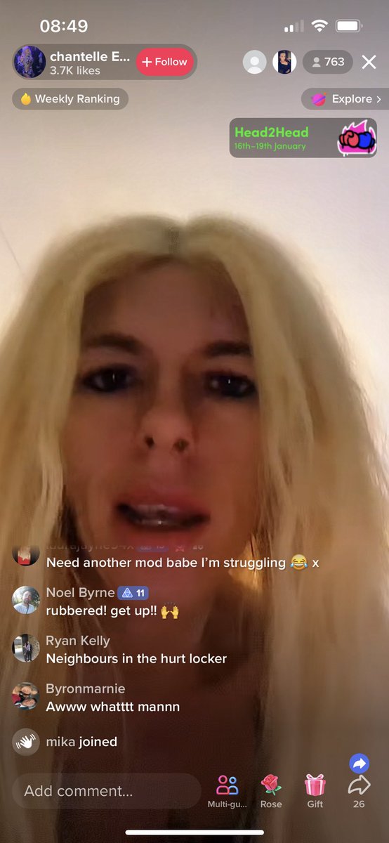 jordanlarkinx's tweet photo. @ProudyHMP lmao we’ve just been watching some scummy mummy’s on tiktok live scream https://t.co/c7aC3B1tR0