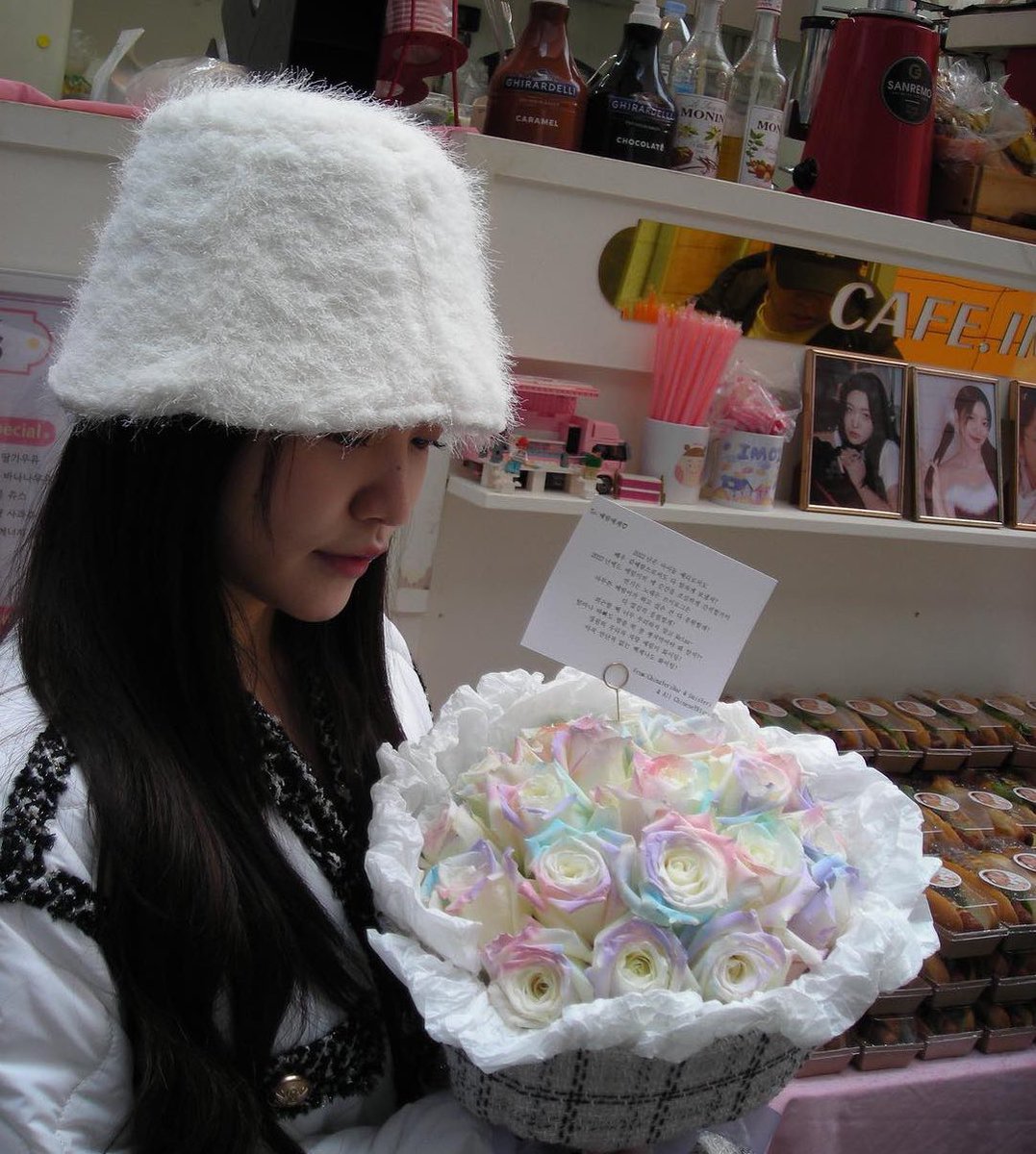 yeri pics 𐙚 (@cuteyeripics) on Twitter photo 