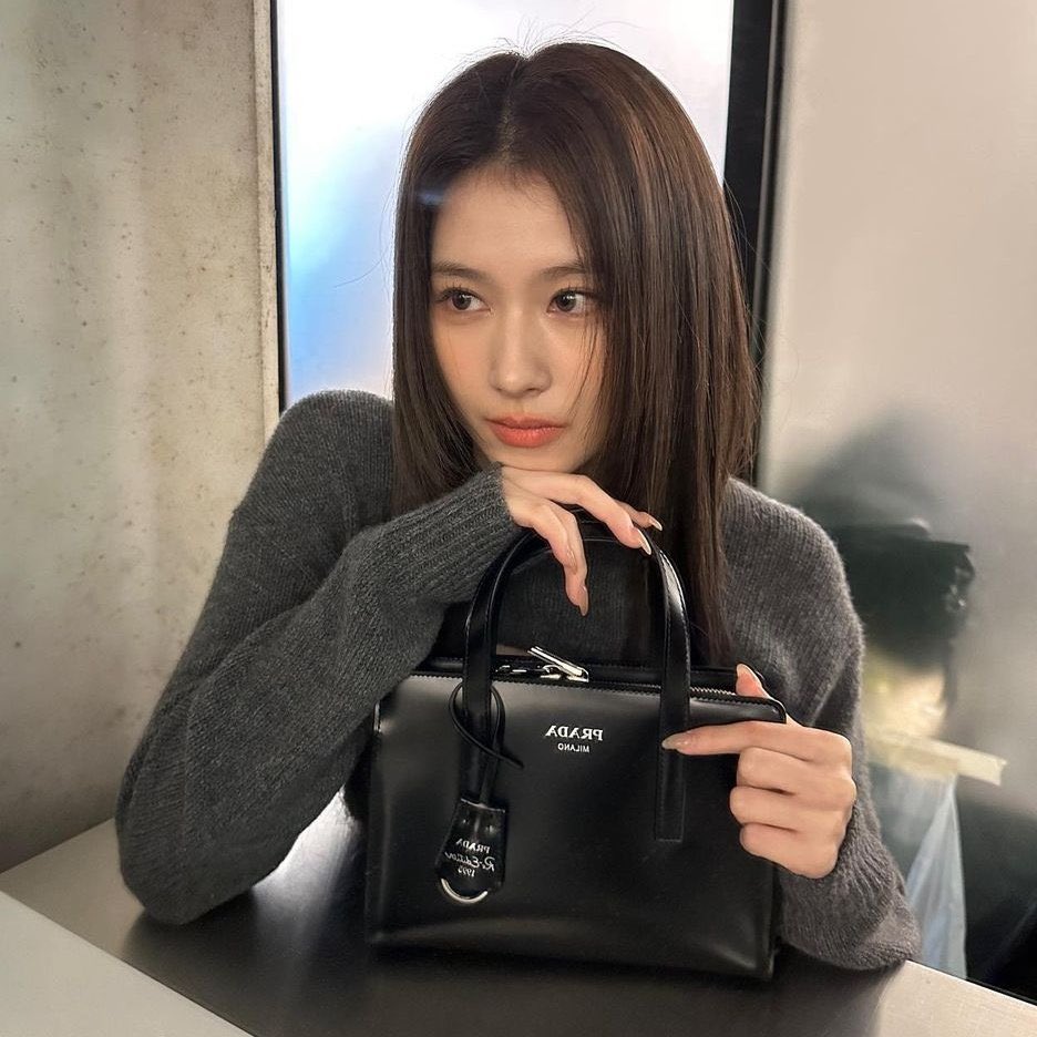 signalsatzu's tweet photo. prada superstars https://t.co/Lj9KBkDRsn