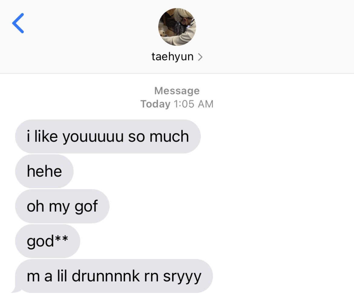 ynkpng's tweet photo. tyunning au

— where kai receives a drunk confession from his roommate, taehyun. https://t.co/dJiO8Jure9