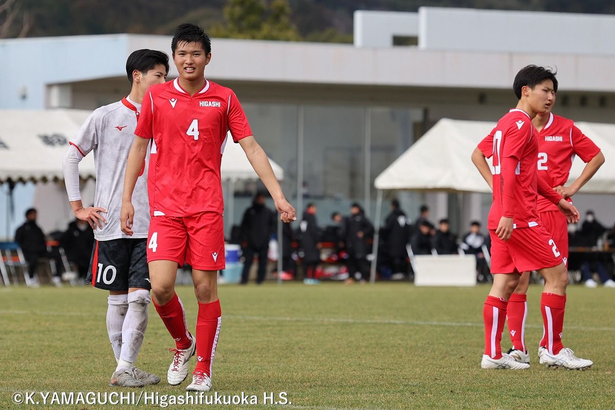 お知らせ】東福岡高等学校サッカー部ユニフォームのメーカー変更 お知らせ】東福岡高等学校サッカー部ユニフォームのメーカー変更