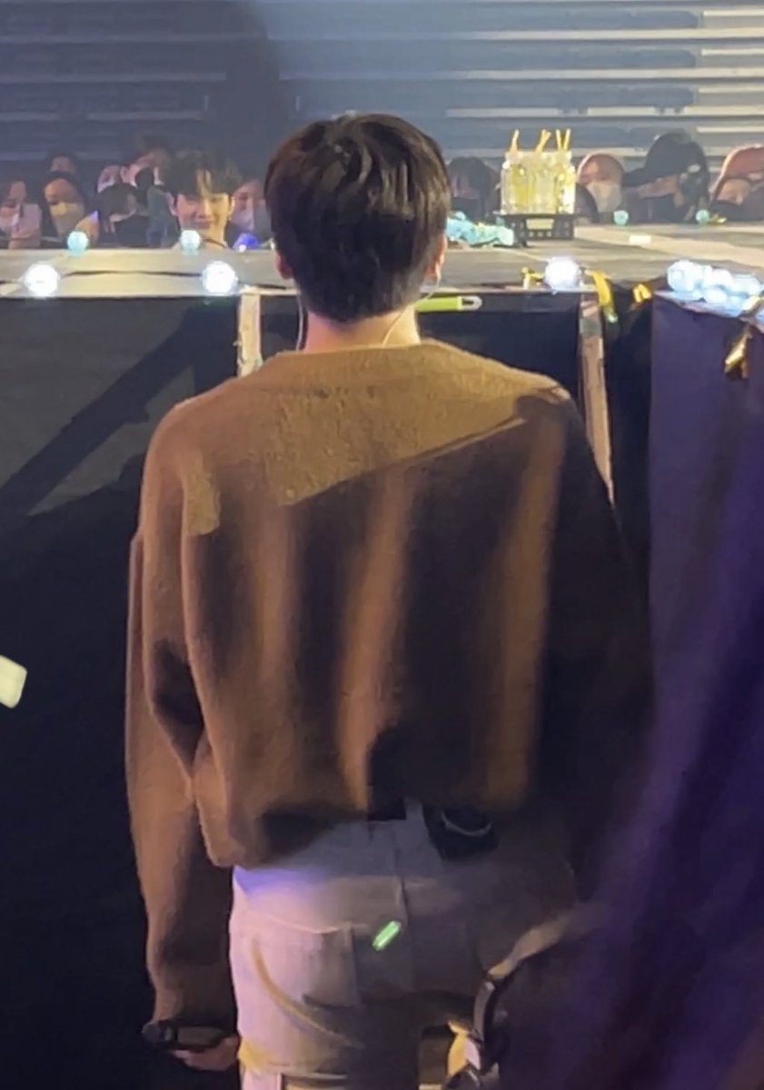 fmal__10281206's tweet photo. 미친 https://t.co/06Wb54ITrR