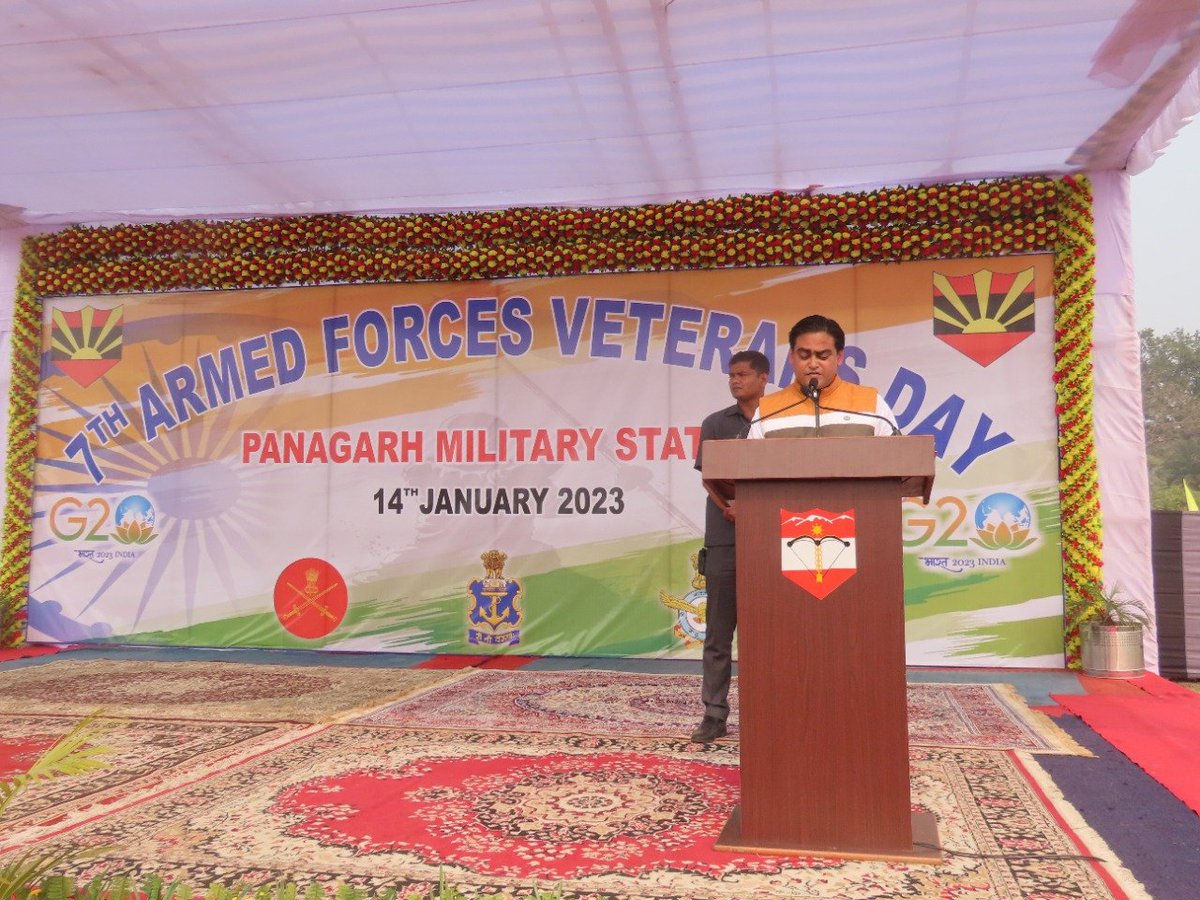 easterncomd's tweet photo. #IndianArmy
#WeCare
#BrahmastraCorps
Veterans Day Rally was organised on the occasion of 7th #ArmedForcesVeteransDay celebrations at #Panagarh Military Station, #EasternComd. Hon’ble MoS,Ministry of Shipping,Ports & Waterways,Shri Shantanu Thakur was the Chief Guest for the event https://t.co/WXMVNgsqUX