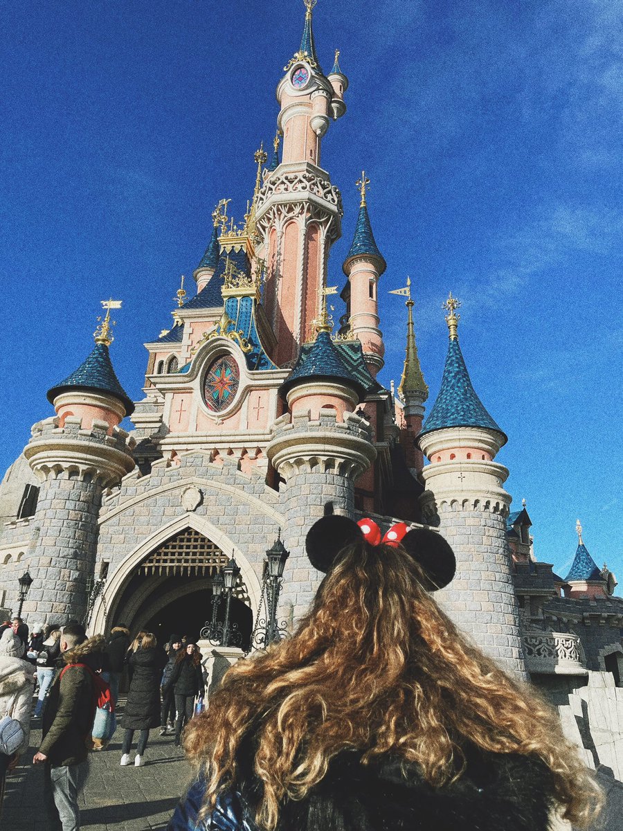 11Andd's tweet photo. @userhaytam De cuando fui a Disney 😍 https://t.co/YVmw9LRk41