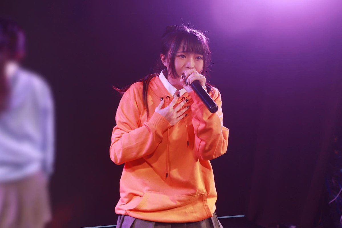 3ternal_hikari's tweet photo. セーターとシャツの組み合わせがとってもスペシャル🧡
✿...:*☆:**:。♡。:**:。☆*。:..✿
❥
❥
❥
❥
❥
❥
❥
❥
❥
❥
#自撮り #フォロー #フォロー募集 #フォローミー #萌え #かわいい #大好き #可愛い #黒髪 #3ternalproduction #3ternalproject #idol #stage #地下偶像 #地下アイドル https://t.co/JyW5mt5XGn