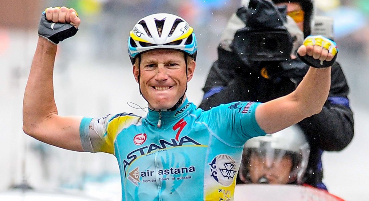 chiodi17's tweet photo. Lieuwe Westra (40) falleció el sábado por la tarde. El ex ciclista peleó consigo mismo en los últimos años y perdió.😭

Descansa en paz! 💫 https://t.co/TYqLbYqlDP