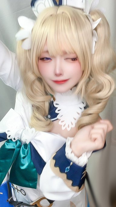 Twitterのコスプレ画像31