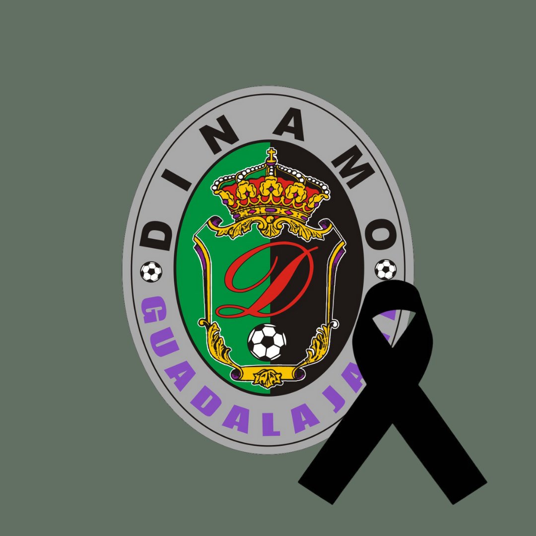Minuto de silencio ante el asesinato de Belén, de 24 años de edad, vecina de Piedrabuena y jugadora federada del equipo de Fútbol Sala del municipio, manifestamos nuestro más profundo dolor.
#stopviolenciadegenero
#NIUNAMAS