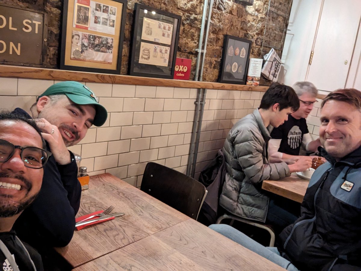 At breakfast before the match with some great folks. 
Unfortunately <a href="/AustinSpurs/">ATX Spurs</a> is here ruining the vibe.