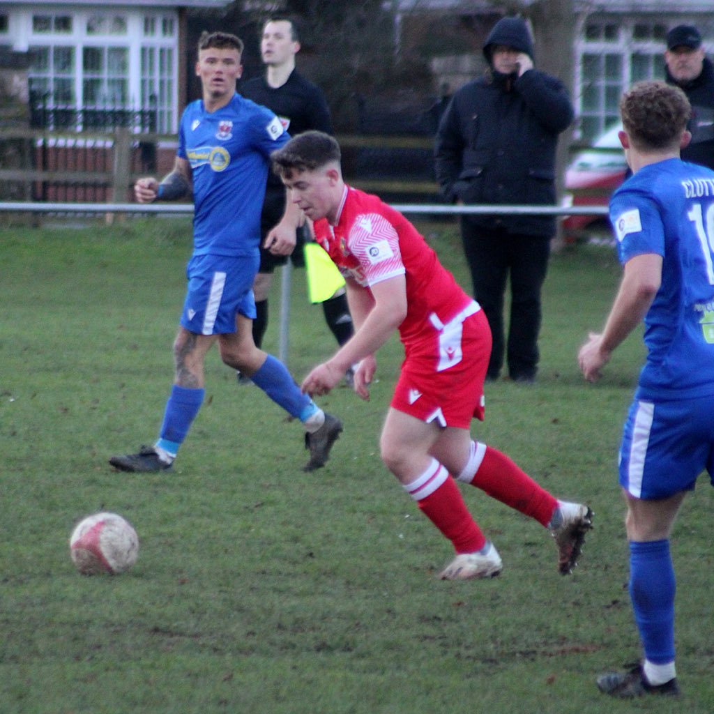 GresfordFC's tweet photo. 🔴 | A @GresfordFC debut for @tomjenko5 yesterday! 

#GREPEN | #JDWelshCup https://t.co/TTeeul7Djh