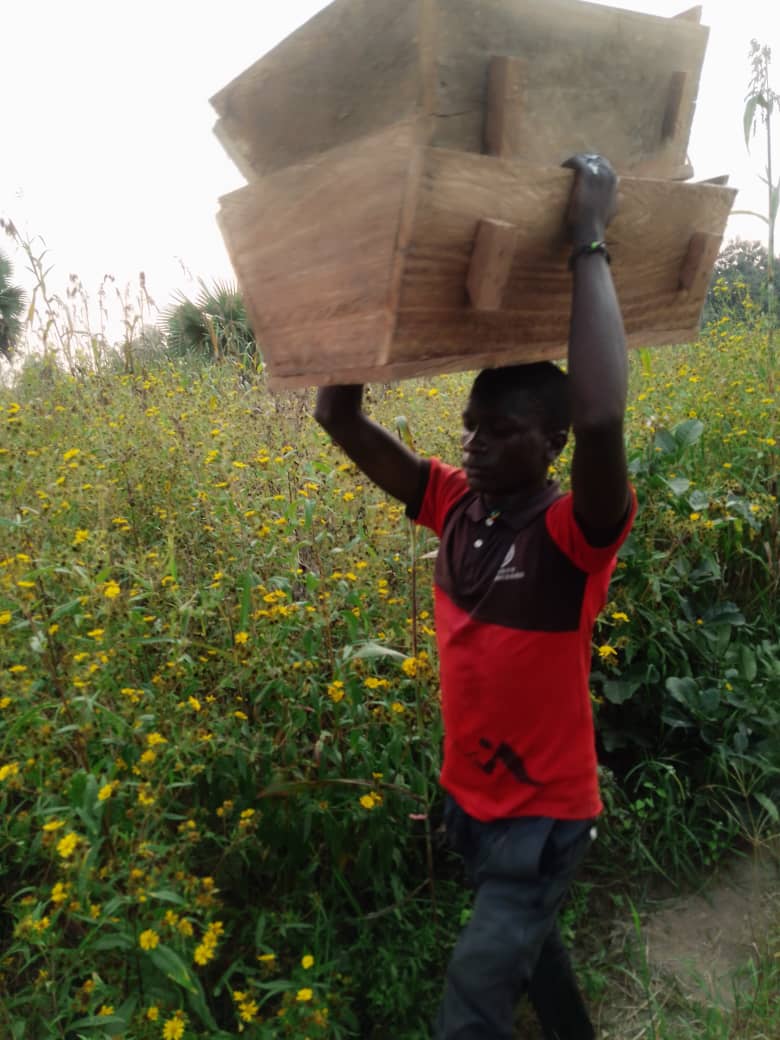 SetlinkFinance's tweet image. We have installed our 100 beehives today as beginning of the project of MUGWO HONEY.

The installed Beehive&apos;s is a Demonstration Farm for training farmers on how to do beekeeping.