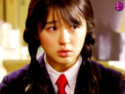 maengsugi's tweet photo. 궁 시절 윤은혜 진짜 짱임... https://t.co/6Hk6qdW6xE