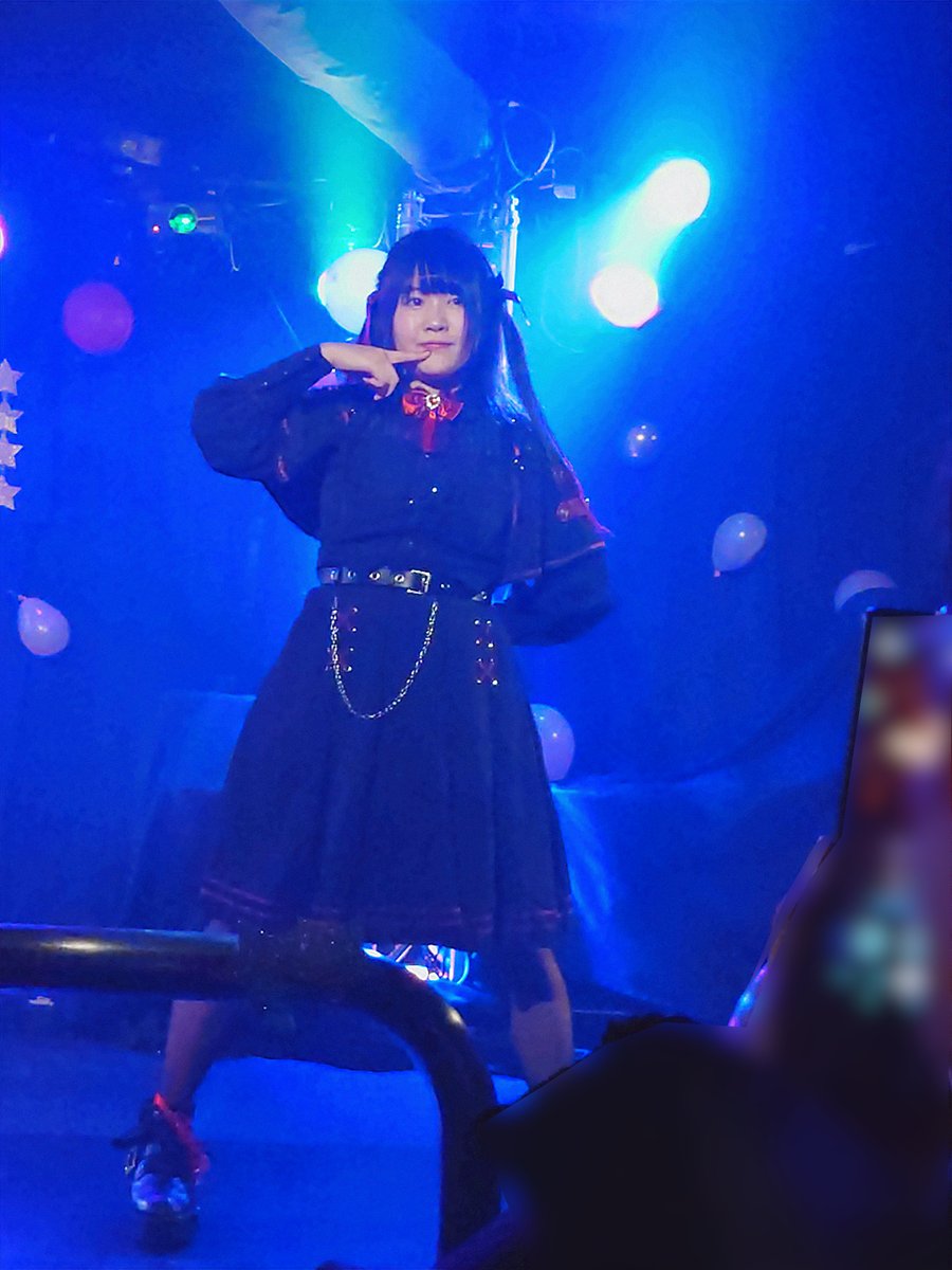 HarataiLagnass's tweet photo. 2023-1-15
#LASTRED
#弥氏なぎ卒業
#ネオサイコ
#弥氏なぎ
無事に行ってこれました🐤
ライブ中ちょっと🥺な顔になった。 https://t.co/WvpFikg4zA
