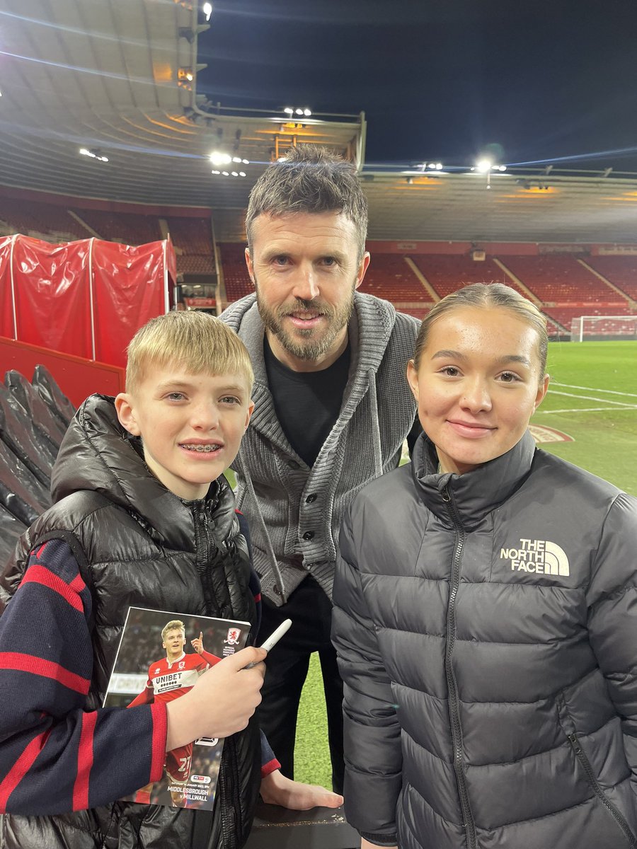 We’ve got super Michael Carrick!! #UTFB