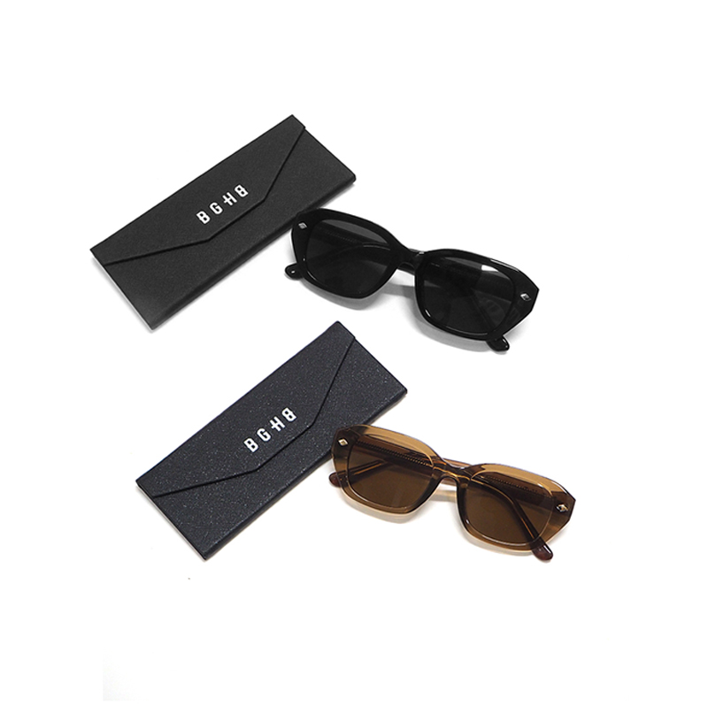 BagarchOfficial's tweet photo. AK-69着用アイテム :
ITEM : SQUARE SUNGLASS 【BLK】
◆SQUARE SUNGLASS
PRICE : 7,500YEN (TAX OUT)
SIZE : FREE
COLOR : BLK、BROWN
DETAIL : 折り畳み式サングラスケース付属
https://t.co/JmVCBt93q1
#bagarch #bghb #ak69 #squaresunglass #22aw https://t.co/zlhVaOwEkN
